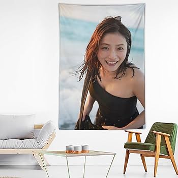 石原さとみ/タペストリー Amazon｜石原聰美 石原さとみ タペストリー 写真の背景ライブ